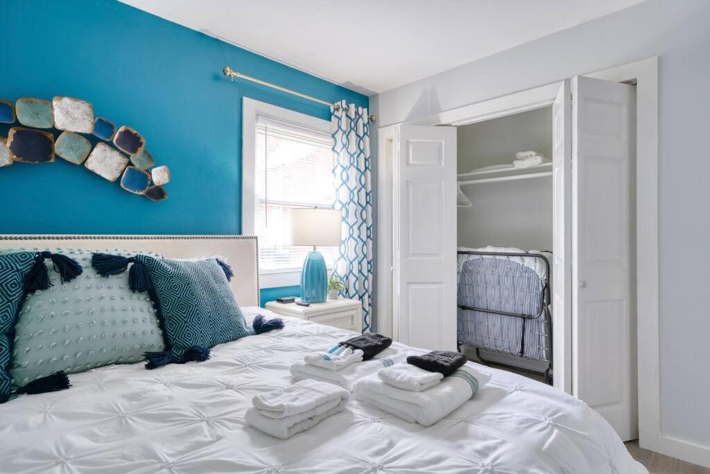 2Br 1Ba Duplex House King Beds Great For Small Groups Close To All Uptown Charlotte Attractions Dış mekan fotoğraf